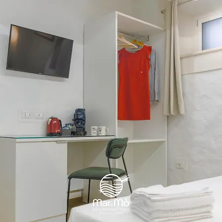 Maremo - In Panzió Tropea